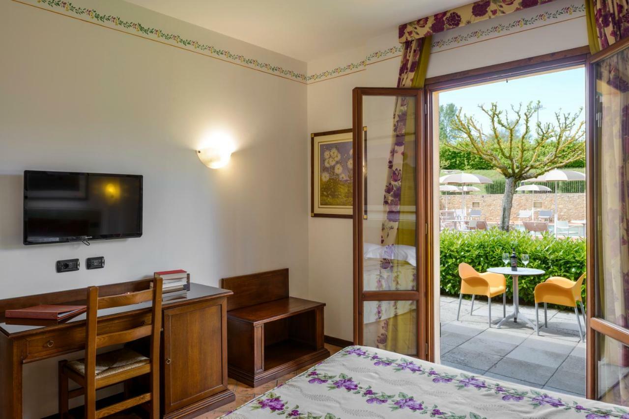 Hotel Sovestro San Gimignano Esterno foto
